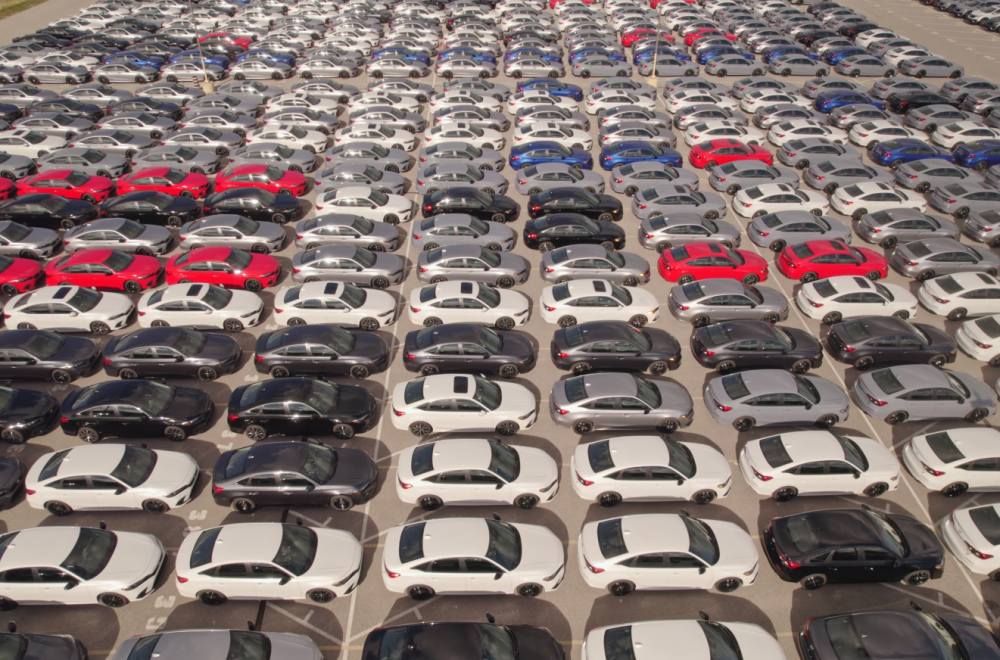 Kina dominira, Evropa usporava: Koliko se automobila godišnje proizvede u svetu