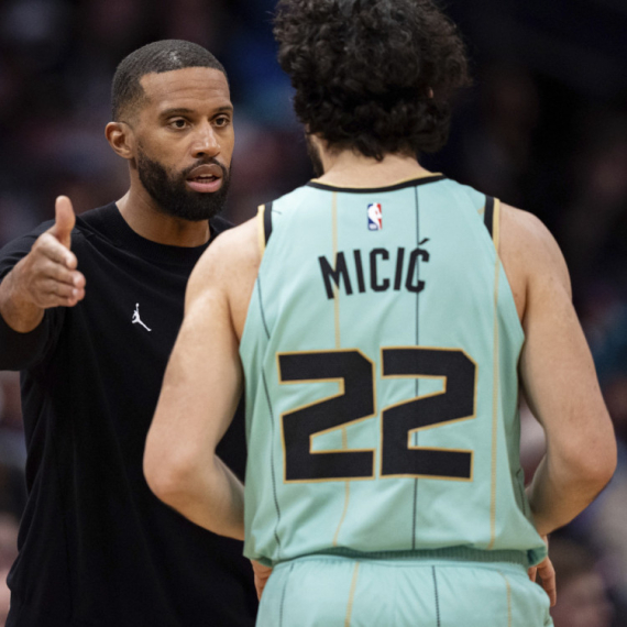 Nije dobro: Micić "u kanalu" – u Šarlotu nezadovoljni