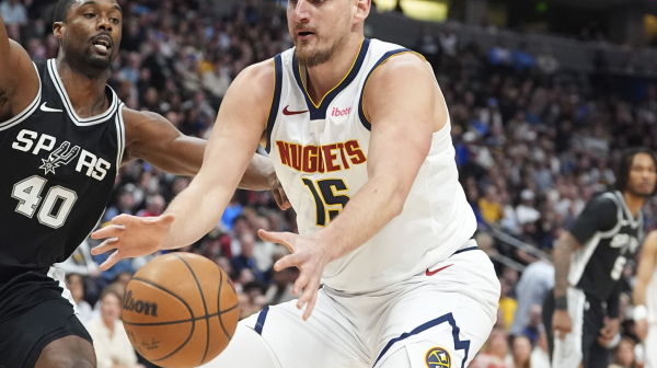 Nikola Jokić – jednostavno najbolji FOTO