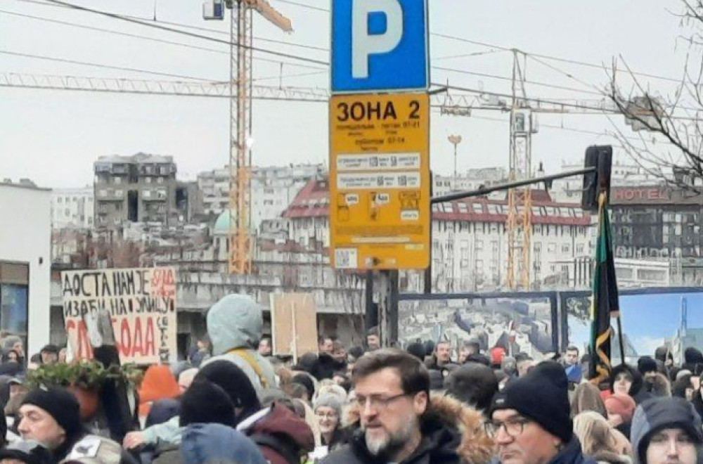 2.900 lica blokiralo delove Beograda FOTO