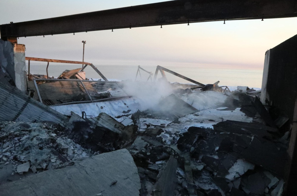 Paris Hilton na zgarištu nekadašnje kuće: "Srce mi se razbilo na milion komada..." VIDEO