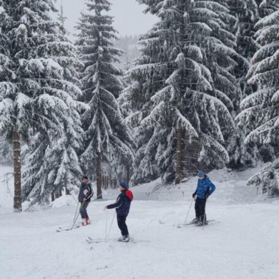 Srbi žele da zimuju ovde: Ova planina traženija od Kopa i Zlatibora, cene obradovale sve FOTO