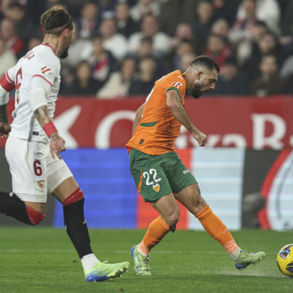 Remi Sevilje i Valensije – Perosa u poslednjim trenucima doneo bod domaćinu