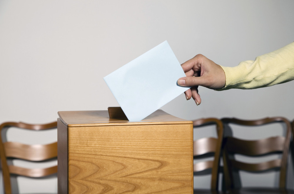 Spušta se starosna granica za glasanje?