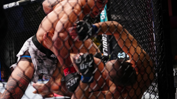 Medić nokautiran posle samo 30 sekundi VIDEO