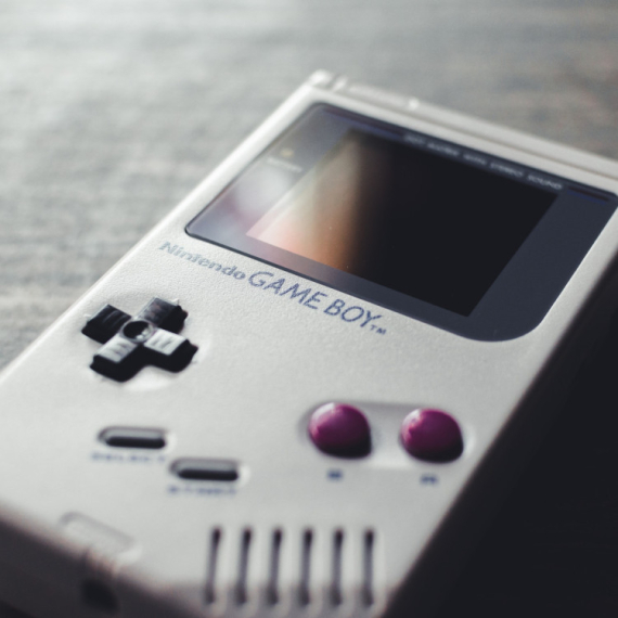 LEGO i Nintendo oživeli Game Boy iz 1989. godine