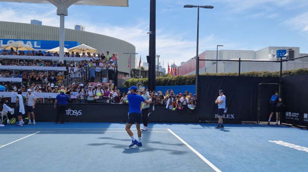 Novakove poslednje pripreme pred start FOTO