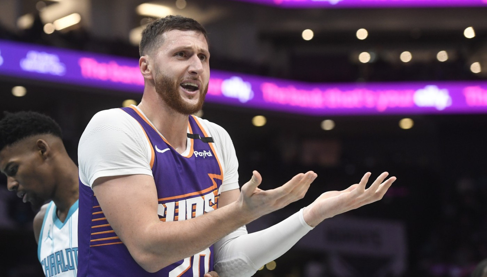 Nešto je trulo u svlačionici Finiks Sansa