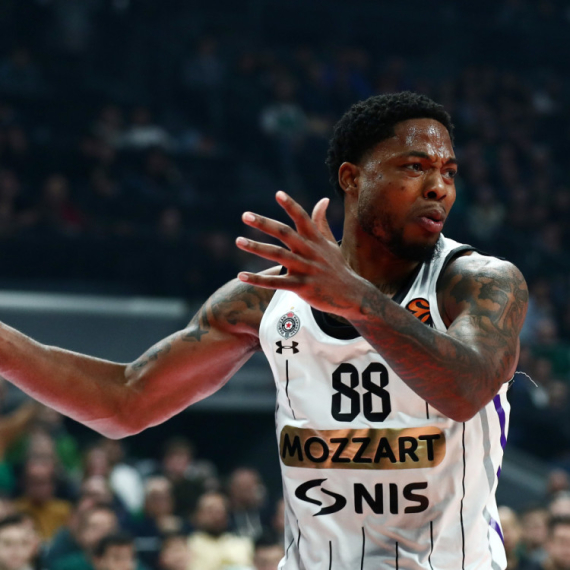 Zvanično: Džons napustio Partizan – klub mu se zahvalio