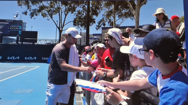 "OK su poeni i novac, ali što možeš da legneš, da sedneš na pod ako hoćeš..."
