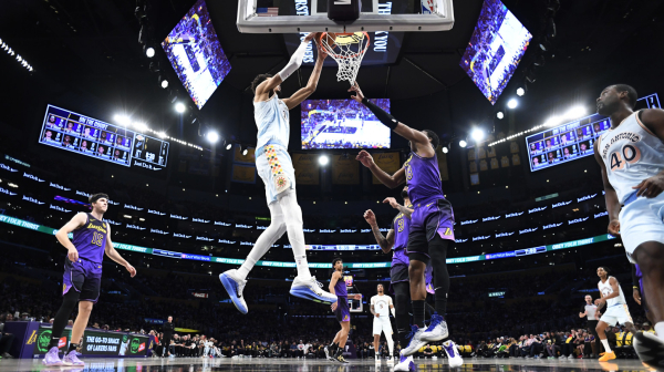 Sparsi pregazili Lejkerse – preokret za +24 VIDEO