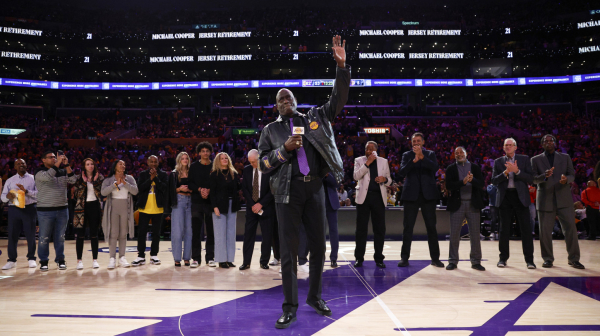 Lejkersi povukli dres Majkla Kupera sa brojem 21