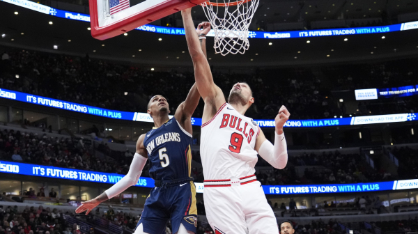 Janis tripl-dablom skinuo krunu "kraljevima" – sjajna partija Vučevića uzalud