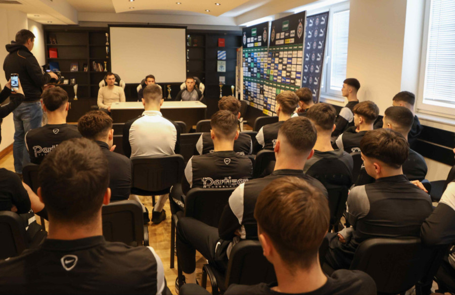 Omladinske selekcije Partizana počele pripreme FOTO