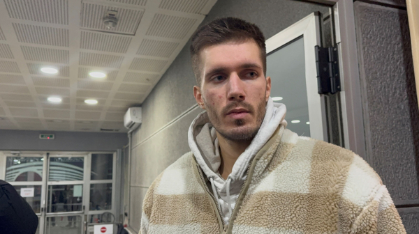 Petrušev utučen: "Ne može tako" VIDEO