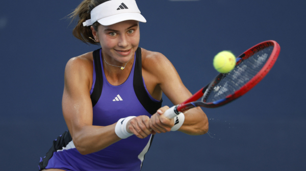 Jović "bocnula" Ribakinu, pa poslata da pakuje kofere