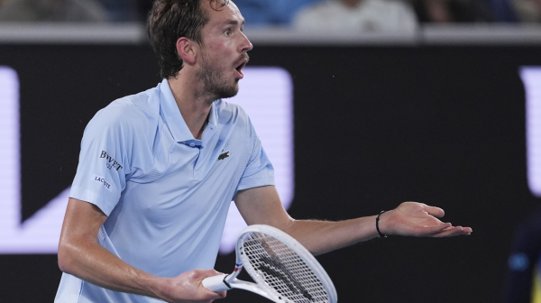 Novi šok u Melburnu - ispao i Medvedev!