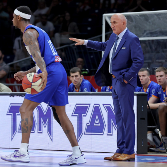 Mornaru sad stvarno nema spasa – Perasović 7/7 za tri