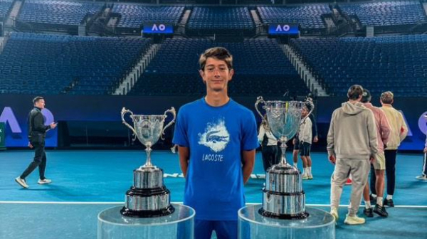 Upoznajte jedinog srpskog juniora na AO – idol mu je Đoković, ali "liči" na Nadala