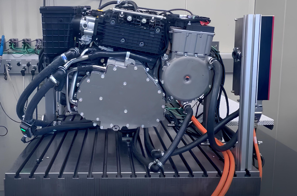 Dvocilindarski motor – bez buke i vibracija, a troši samo 1,5 l/100 km! VIDEO