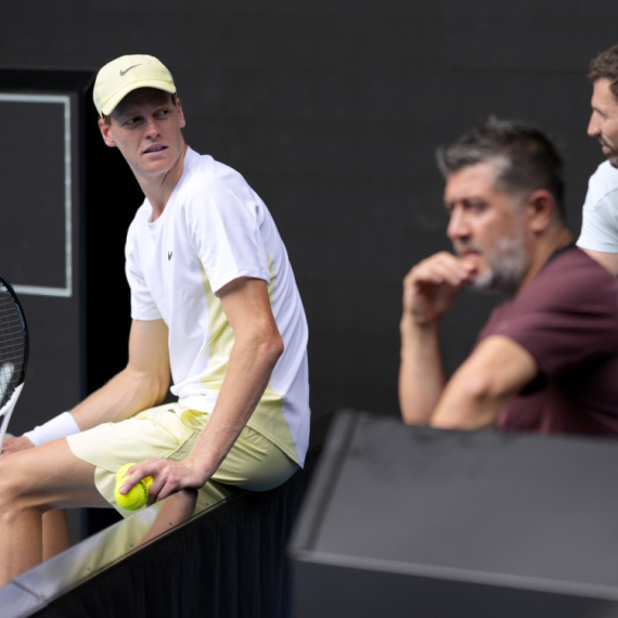 Siner o "spornom" tajm-autu: "Ne želim o tome – da, uzeo sam lek" VIDEO