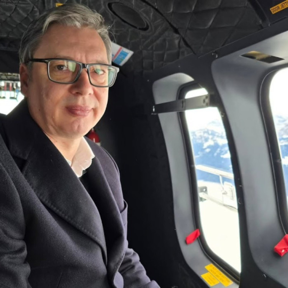 Vučić se obratio građanima – objavio važne vesti: Jedva čekam povratak; Veliki skup u Jagodini FOTO