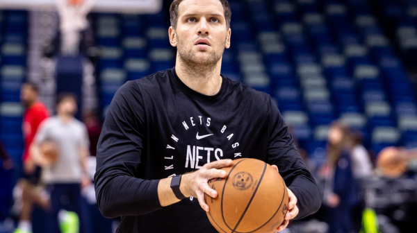 Bogdanović završio sezonu