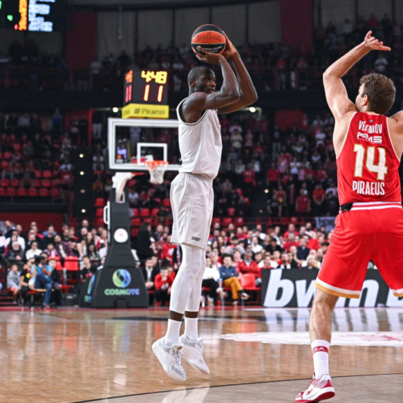 Igra za Pariz, a ne zaboravlja Beograd: "Moja deca navijaju za Partizan"