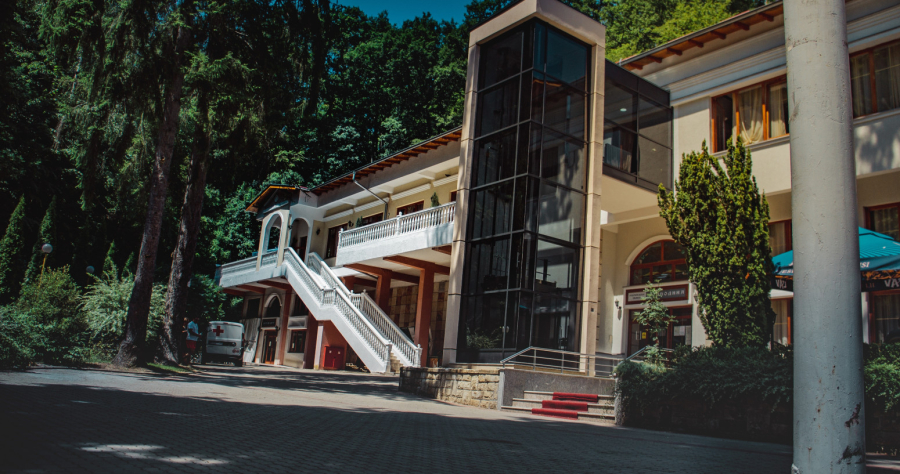 U Ribarsku Banju ide sve više turista: Evo šta nudi i koje su cene