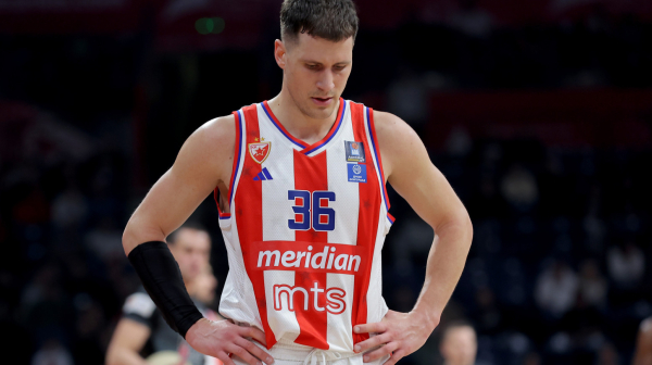 Sferopulos prelomio – bez Nedovića na Makabi