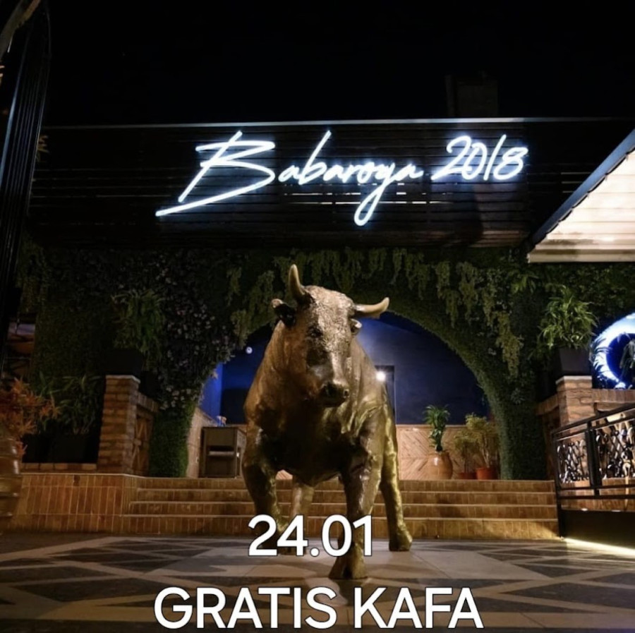 Oni rade: Nude besplatno piće i hranu; Tek nekoliko manjih preduzetnika štrajkuje FOTO/VIDEO