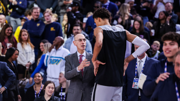Silver želi da NBA utakmica traje 40 minuta