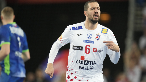 Krilo Hrvatske: "Mađare sam poslao na najmasnije ćevape"