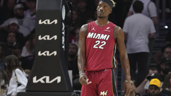 Batler odbio klupu – Majami ga opet suspendovao