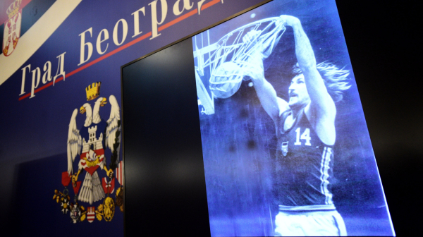 Dalipagić "ujedinio" Partizan i Zvezdu: Komemoracija povodom smrti okupila legende FOTO