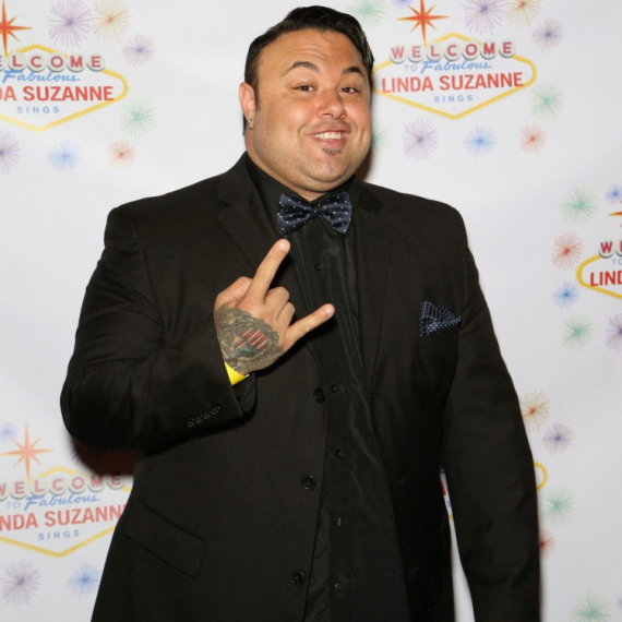 Pevač popularnog muzičkog šoua izvršio samoubistvo