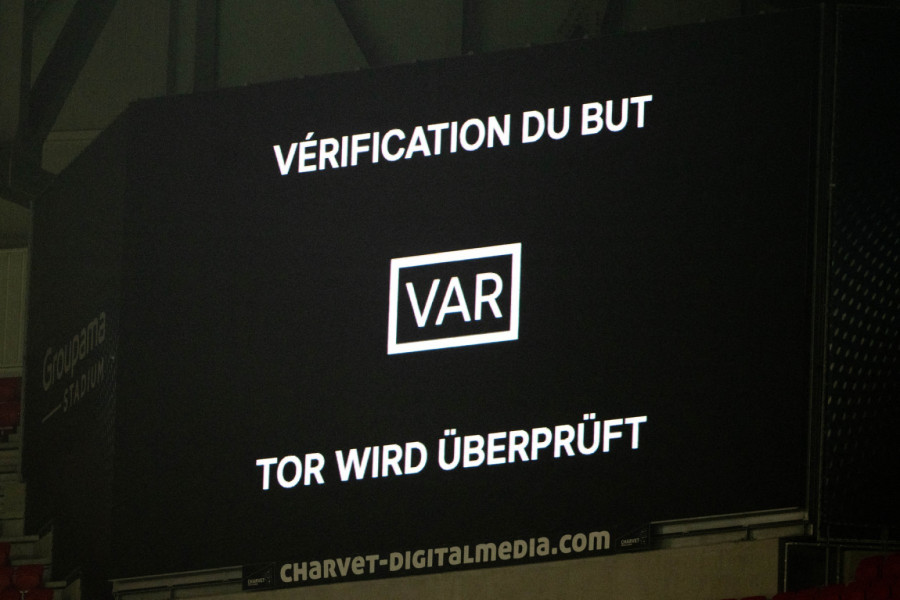 Sudija će preko razglasa obrazložiti odluku nakon VAR-a