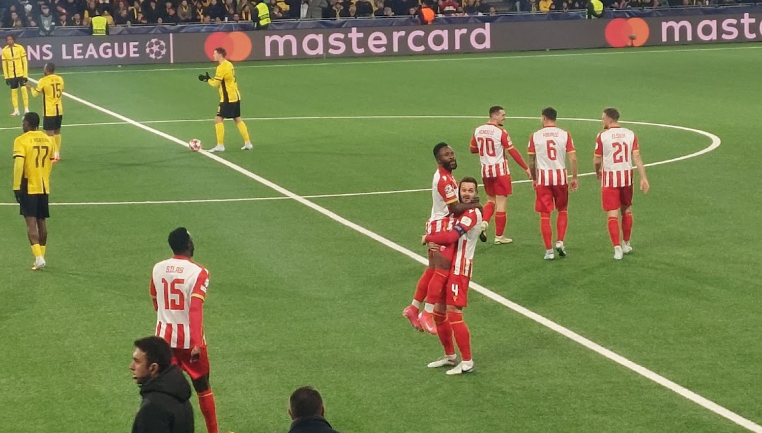 Kanga iskupio Šerifa za pobedu Zvezde u Bernu!