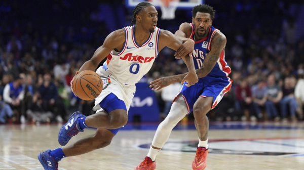 Maksi drži uzde File, Embid posmatrač  – Seventisiksersi naoštreni za Denver