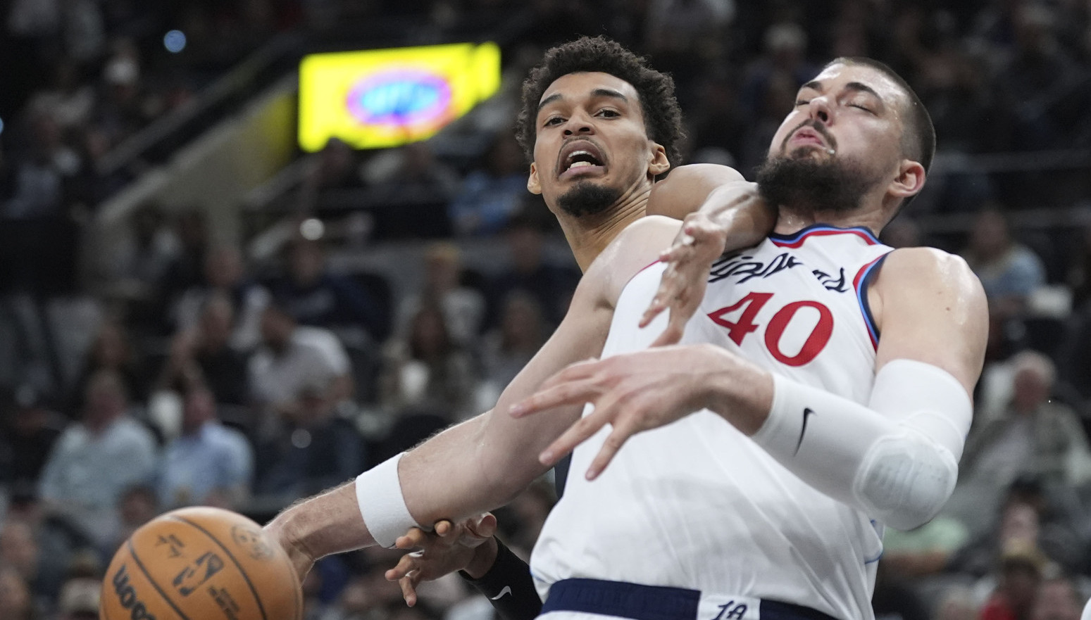 Vembanjama hteo da bije Zupca – Hrvat ga nadigrao, ali i "prljavo" gurnuo VIDEO