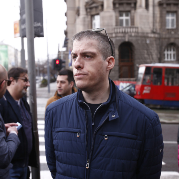 Blokaderi dobili novog heroja: Dive se kriminalcu koji je ubijao i mleo ljude, pa pravio ćevape od njih FOTO