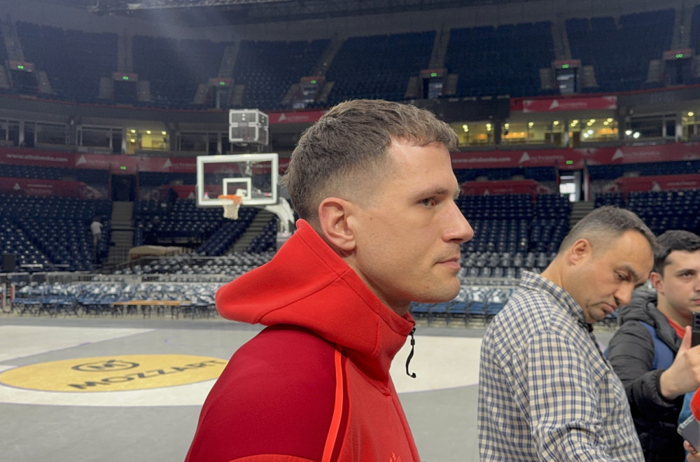 Nedović: "Kada vidimo naših 1.000 među njihovih 20.000..." VIDEO