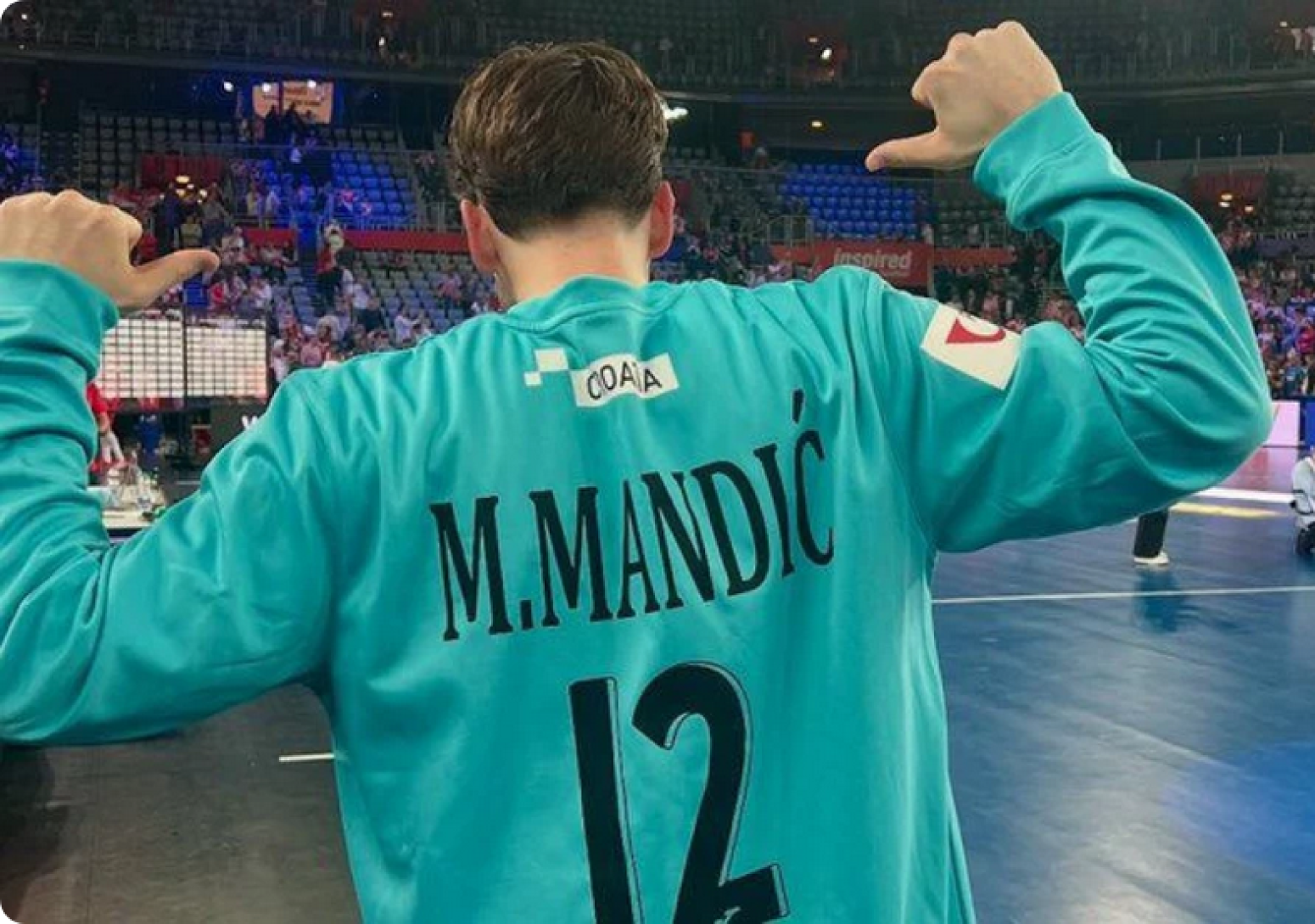 Hrvati epsku pobedu posvetili golmanu kog je pretukao Srbin FOTO