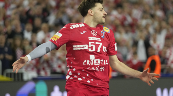 Hrvati epsku pobedu posvetili golmanu kog je pretukao Srbin FOTO