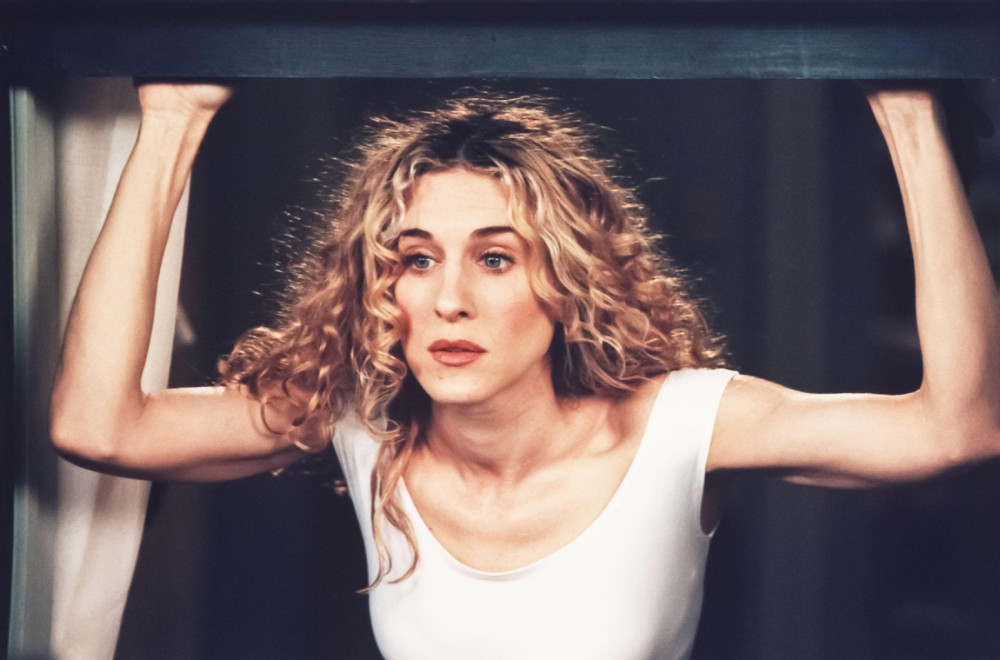 Sara se emotivnim rečima oprostila od uloge Keri Bredšo: "Volela sam je najviše od svih" FOTO