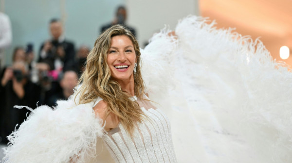 Najzgodnija Brazilka "pogazila" svoje pravilo i otkrila jedan detalj o tek rođenom sinu FOTO