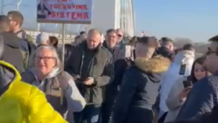 Kao što su Đilas i PROglas najavili: Od sada oni preuzimaju FOTO/VIDEO