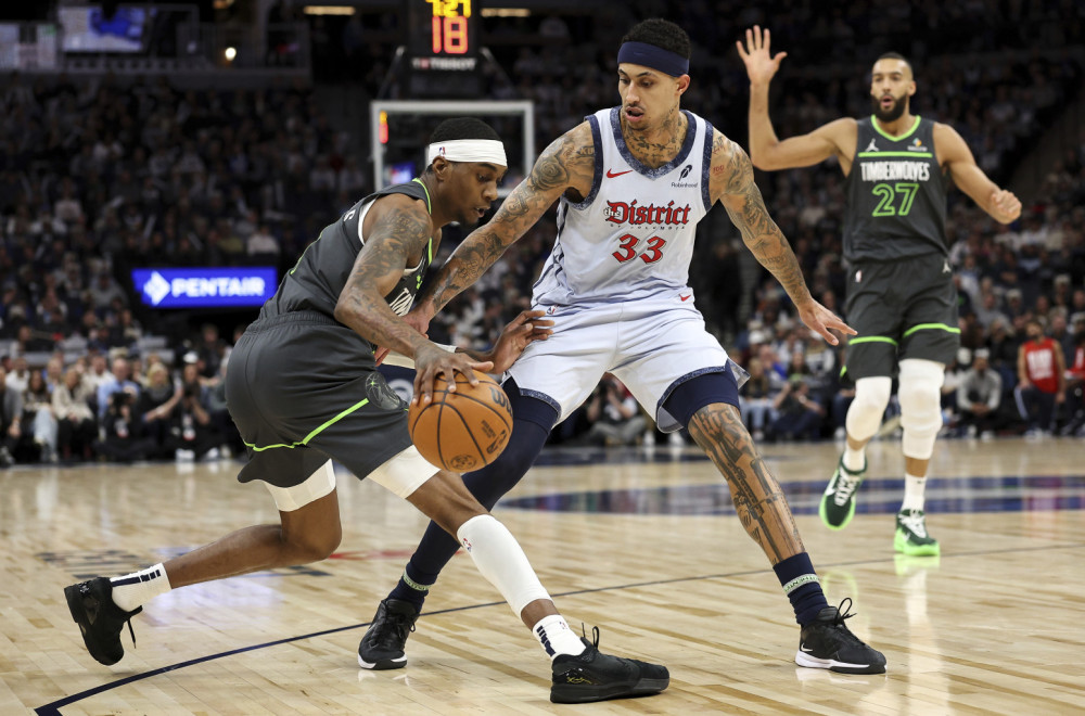 Vizardsi pobedili posle mesec dana, Oklahoma ubacila 144 poena