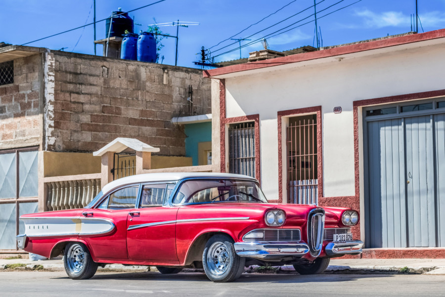 Kakav fijasko: Potrošili silan novac na razvoj automobila koji niko nije hteo da kupi