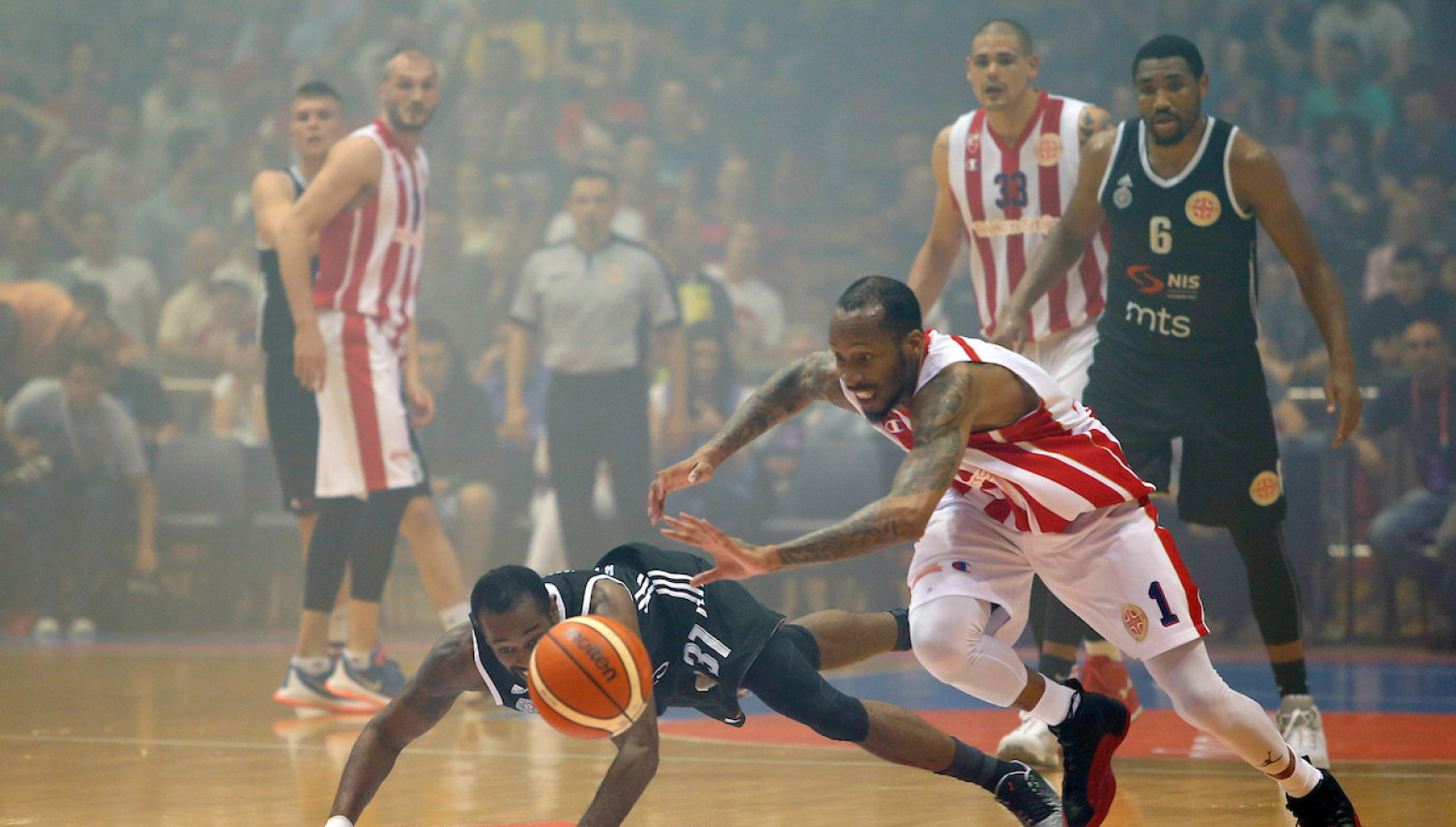 Kinzi ne deli Partizan i Zvezdu: "Srbijo, volim te"